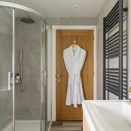 Βίλα Upper Oak House *