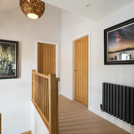Upper Oak House וילה