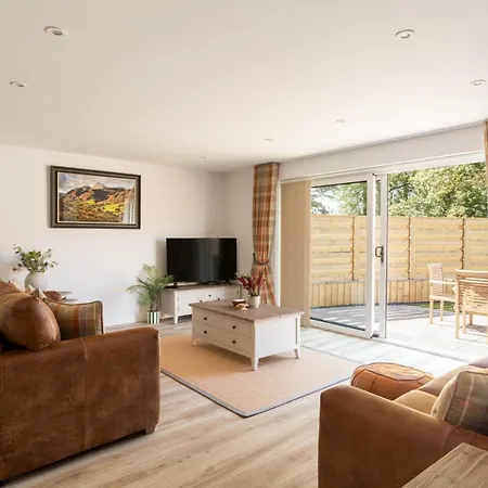Upper Oak House Villa