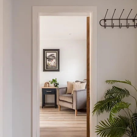 Villa Upper Oak House *