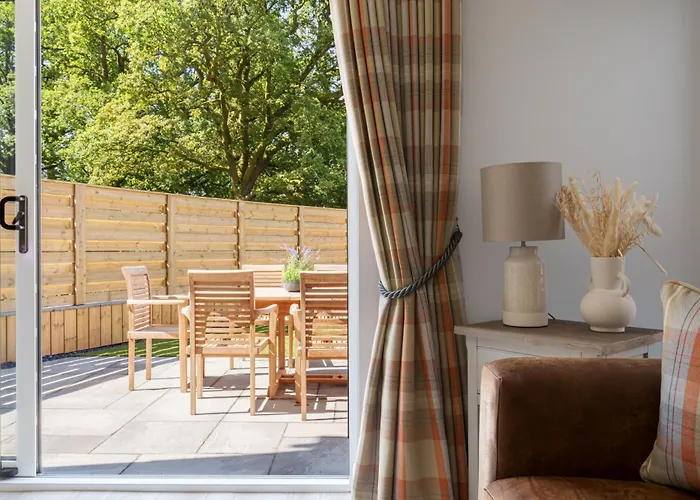 Villa Upper Oak House *